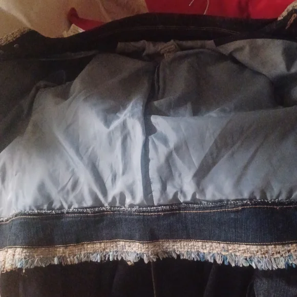 Cache Jacket - Picture 9 of 13